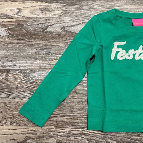 Lilly Pulitzer Mini Rami Festive Sweatshirt
Green Holiday Kids Med 6-7 yr Girls - Picture 8 of 11